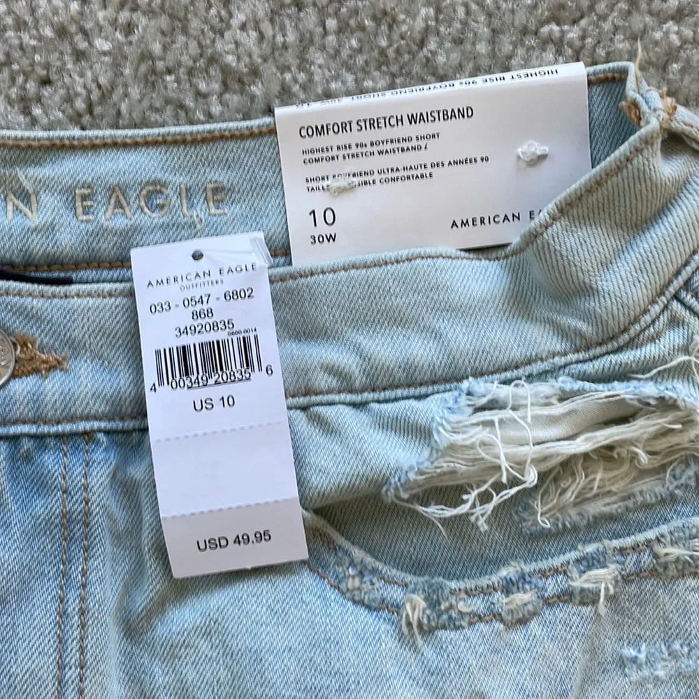 American Eagle Highest Rise 90s Boyfriend Short - Picture 7 of 10